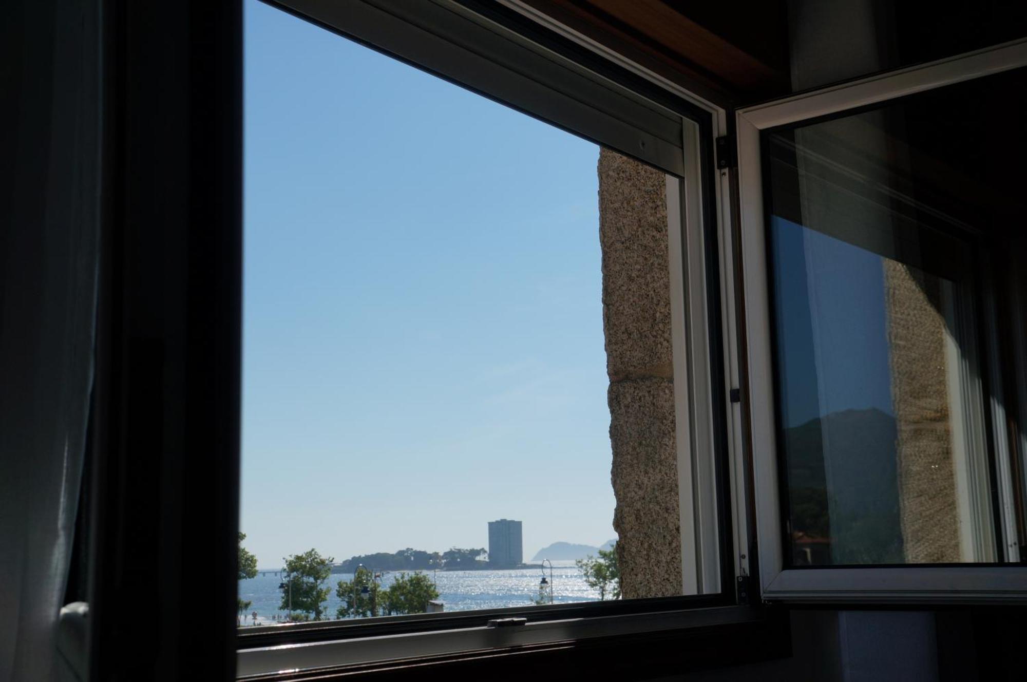 Atico En La Playa De Samil Apartamento Vigo Exterior foto